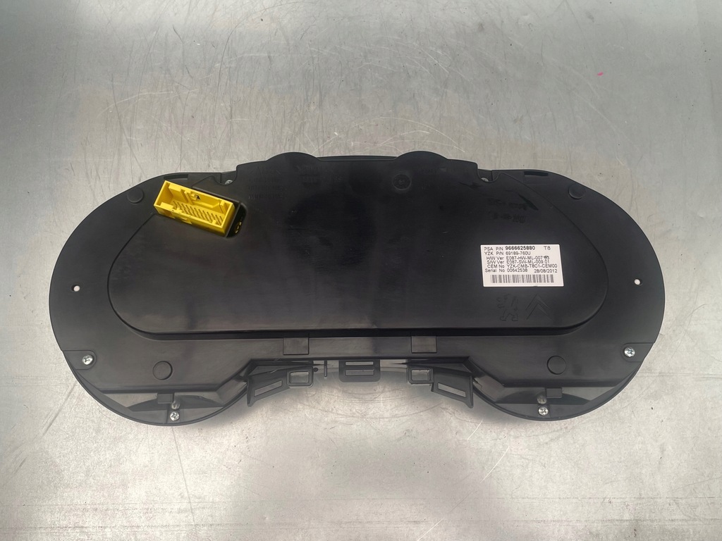 фото №5, Peugeot 3008 приборная панель счетчик 9666625880