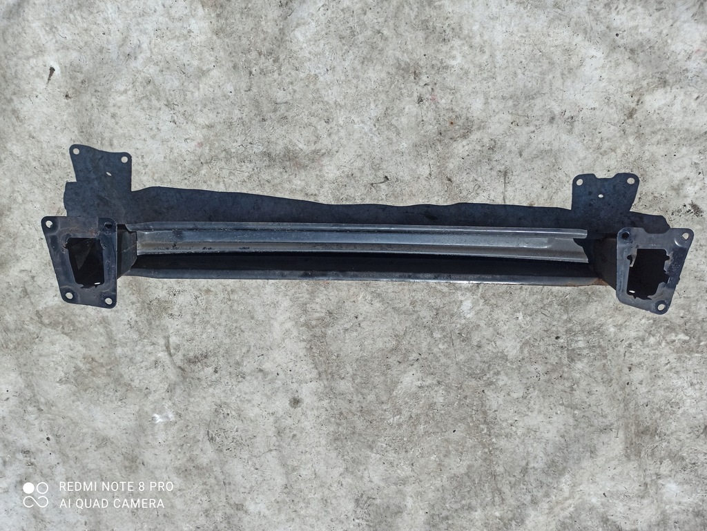 фото №7, Балка бампера задняя passat b7 sedan 3c0807311