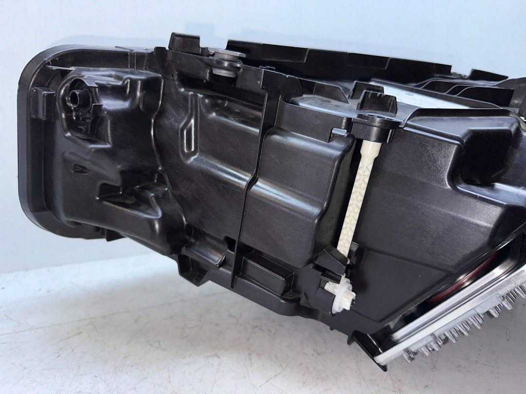 фото №13, Bmw 3 g20 g21 lci лампа перед правая bmw led niebieska комплектная с модулями