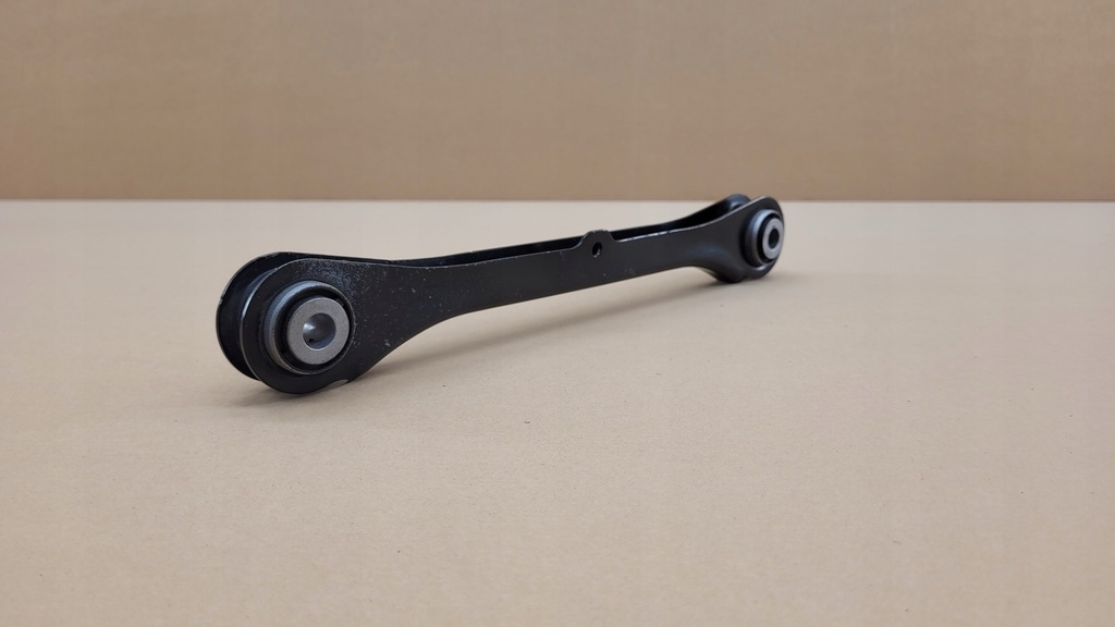 фото №1, Важіль задня лівий правий volvo xc40 2018-