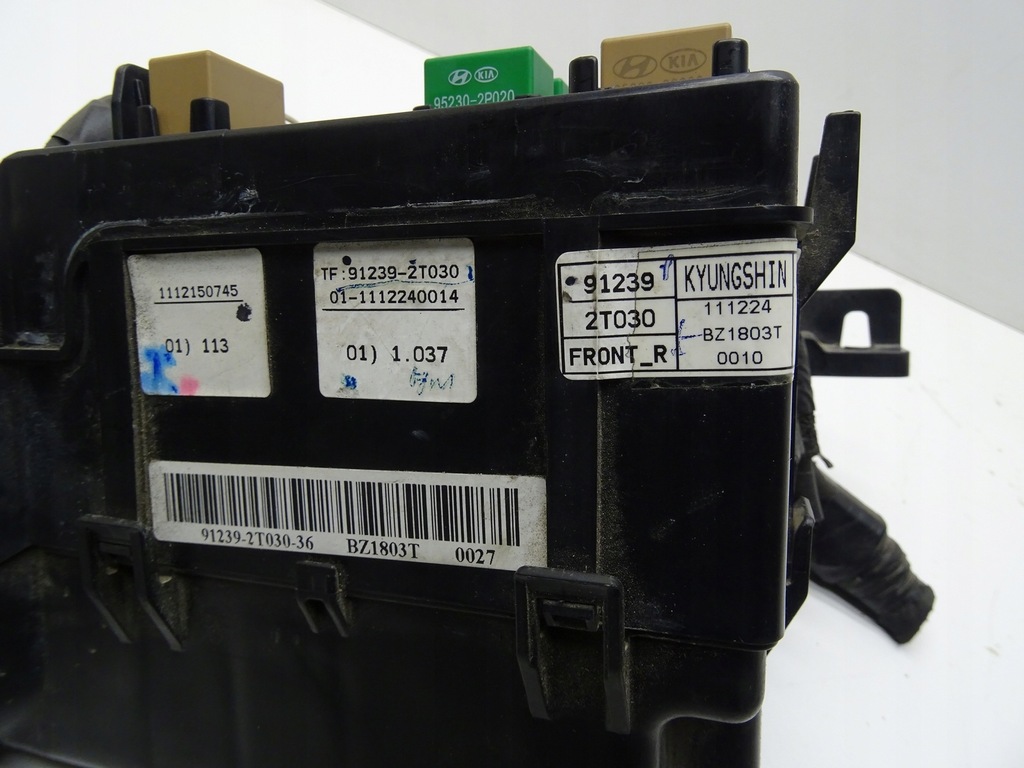 фото №13, Коробка предохранителей bsi kia optima iii 1.7 crdi 91239-2t030