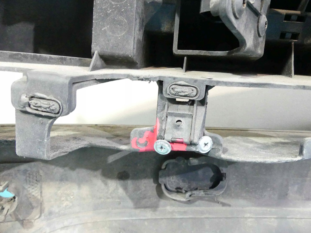 фото №16, Бампер задня підсилювач audi q7 4l чорний lz5q