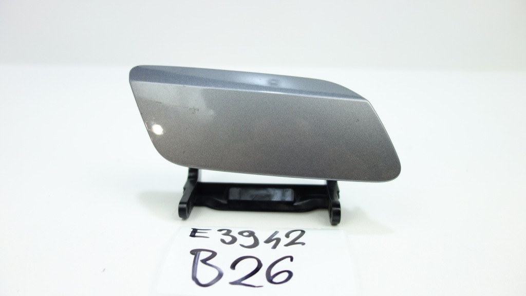 фото №1, Заглушка розпилювача права audi a6 c8 4k0807788b