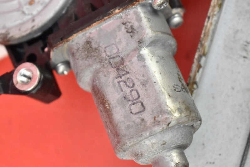 фото №10, Подъемник стекло правый перед subaru forester iii