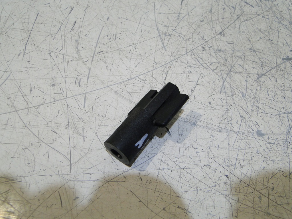 Opel adam гайка болт лампи задня задній Недорого