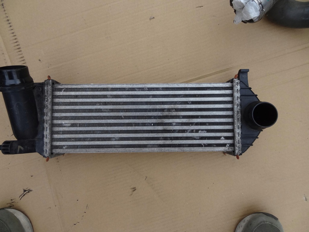 фото №1, Радиатор интеркулер renault kangoo ii iii 1.5 dci 144963234r ita