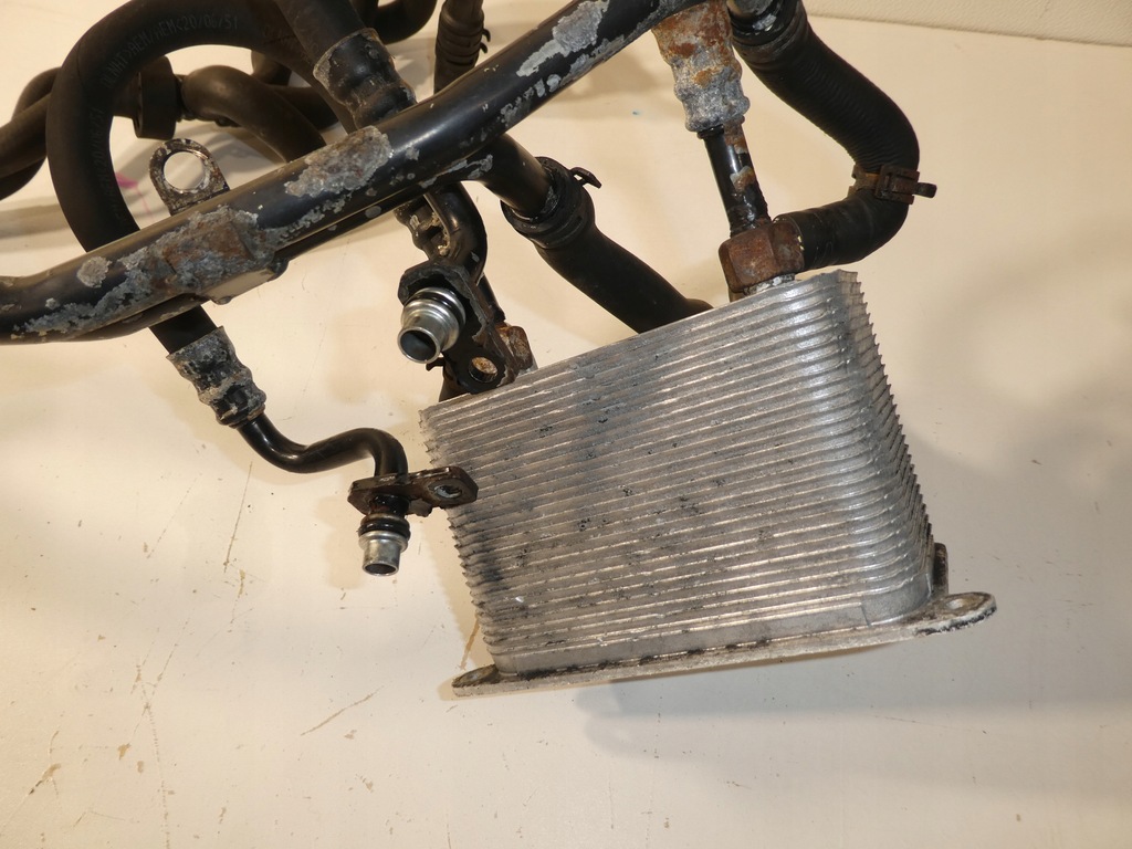 фото №7, Радіатор оливи vw transporter t5 2,5tdi 7h0317020