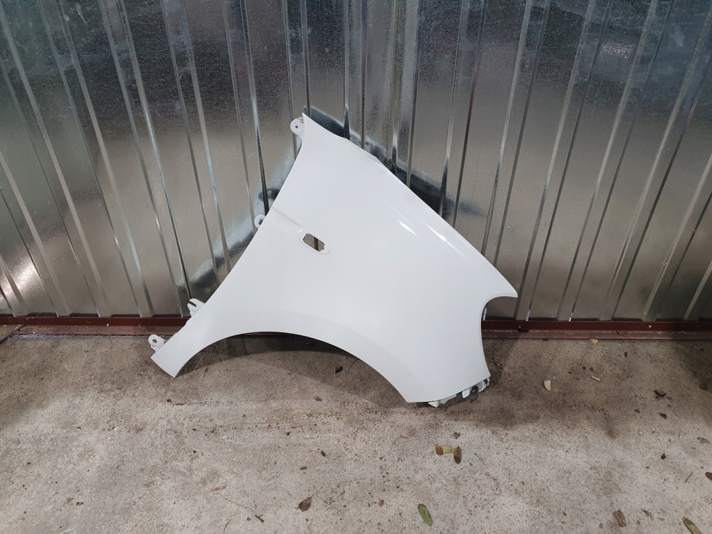 фото №1, Крила перед передній правий smart 453