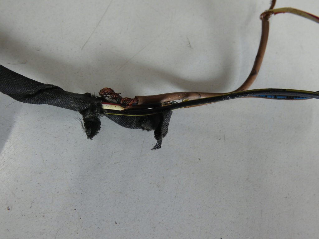 фото №11, Джгут електропроводка бампера mercedes