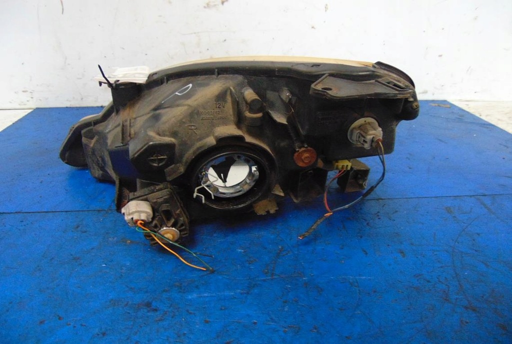 фото №7, Suzuki liana фара правый