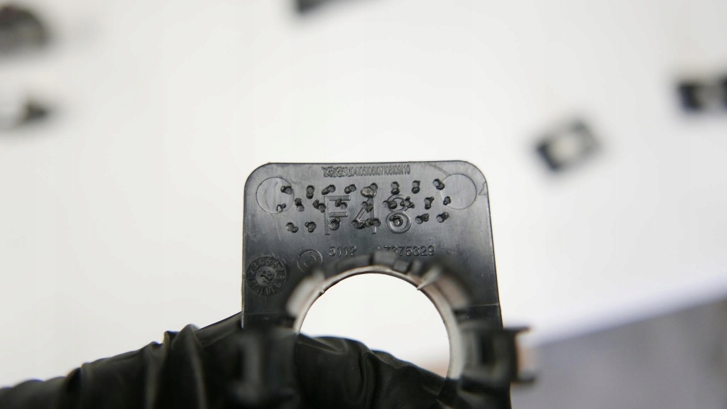 Bmw x1 f48 кронштейн кронштейн корзина pdc задній 7375331 Недорого