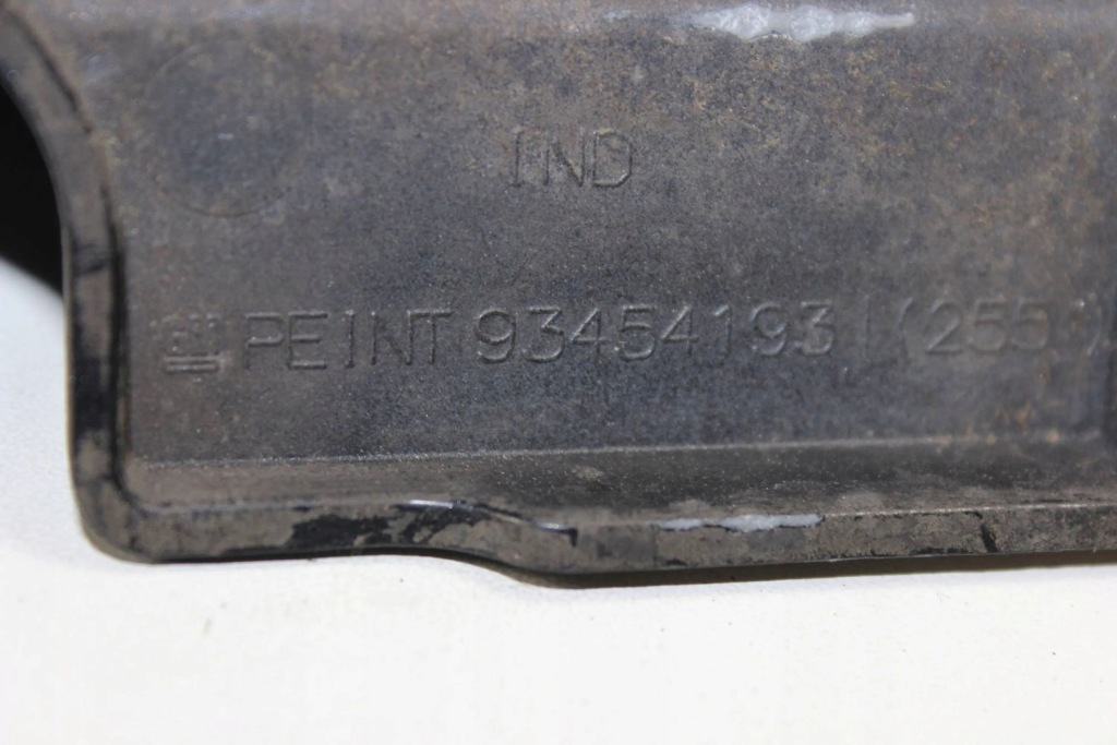 Часть фары задний opel vivaro 93454193 Недорого