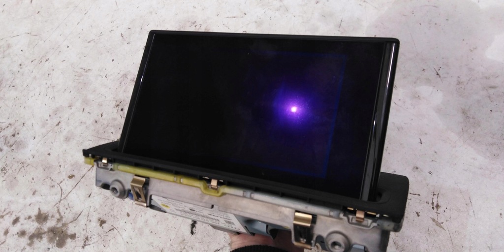 фото №8, Audi a3 8v дисплей lcd подъемник 8v0857273h