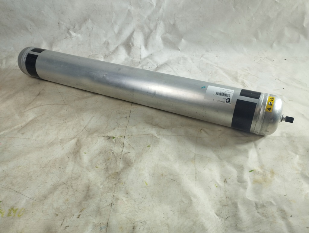 фото №1, Jeep grand cherokee 14- бак воздуха