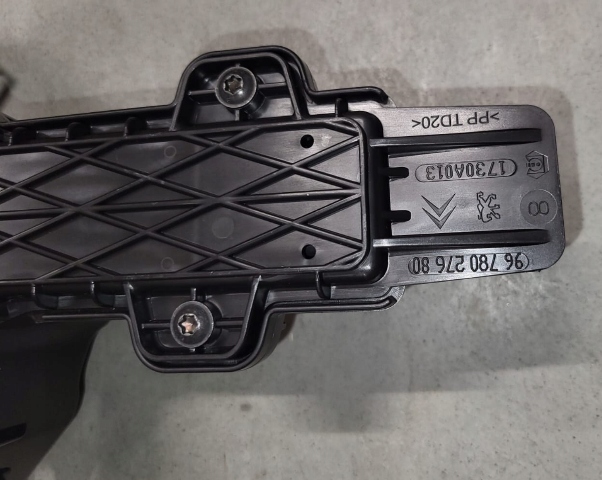 Новый оригинальный бак добавка fap peugeot 4007 1638018880 Киев