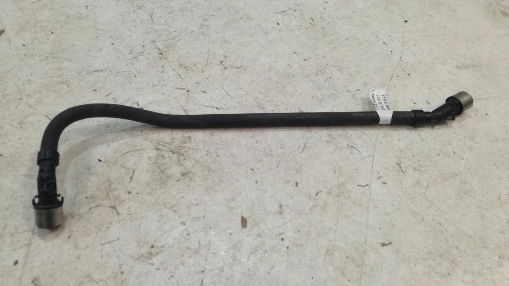 фото №2, Vw golf viii 8 2.0 tsi трубка пабтрубок  шланг топливный 06q133723e