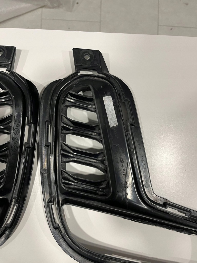 фото №7, Dodge durango 2021 решётка противотуманной фары