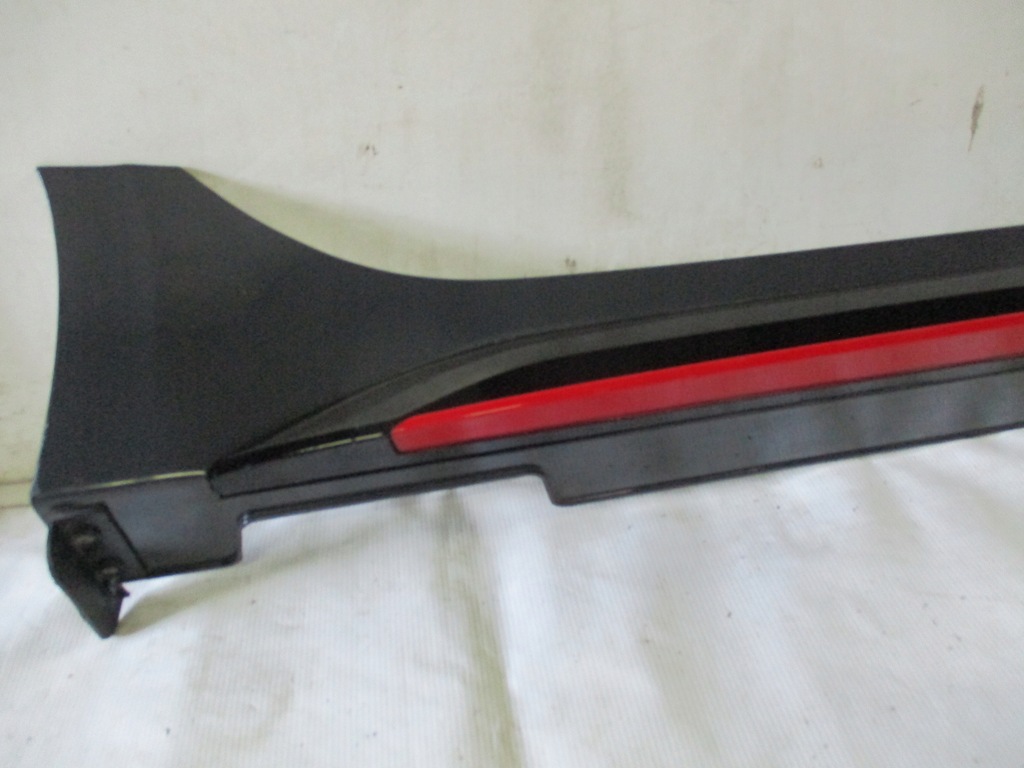 фото №12, Молдинг порог правая kia proceed 3gt line 19r-