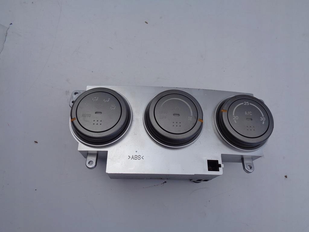 фото №1, Панель обдув subaru impreza 2 gd