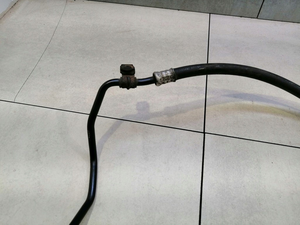 фото №6, Шланг кондиционера toyota avensis i 2.0 d4d