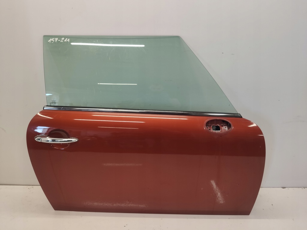 фото №1, Mini r56 r57 lift дверь правый перед b23