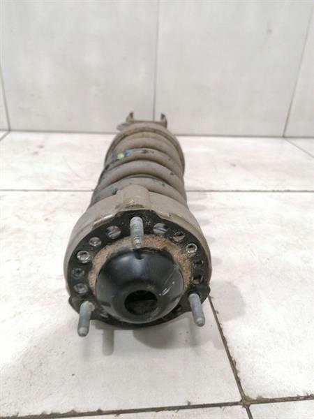 Porsche cayenne 958 92a shock абсорбер передняя часть r 95834304411 re с Разборки