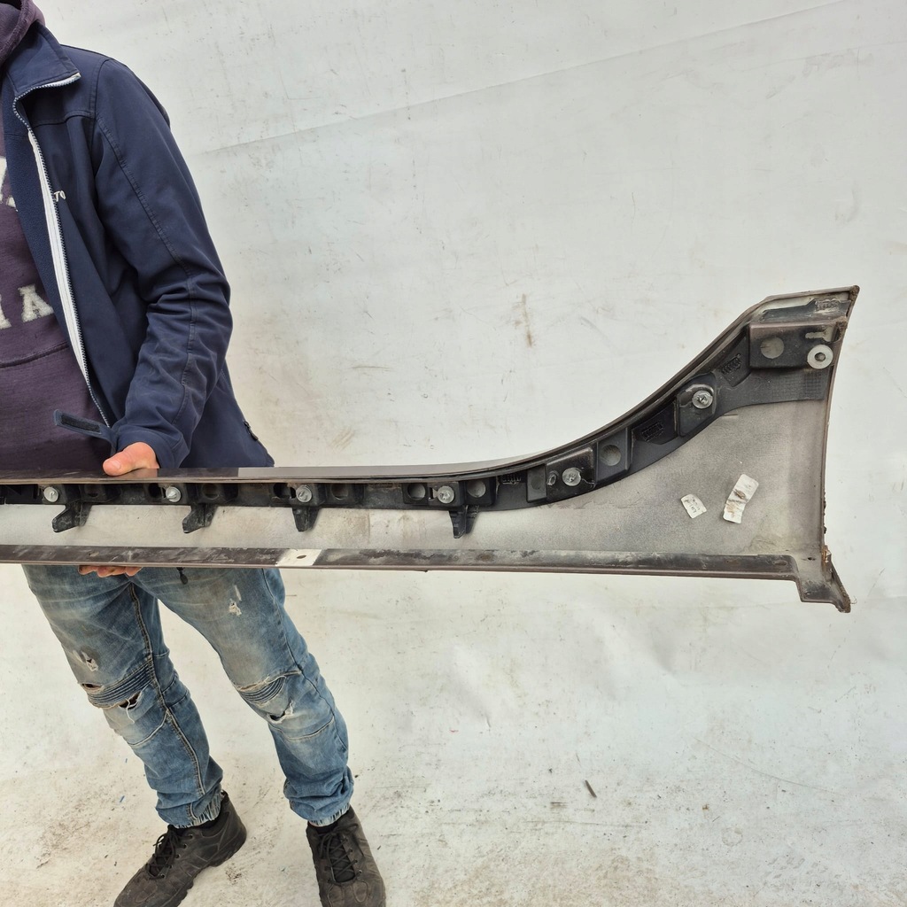 фото №9, Jaguar xe 15-24 поріг правий молдинг поріг права