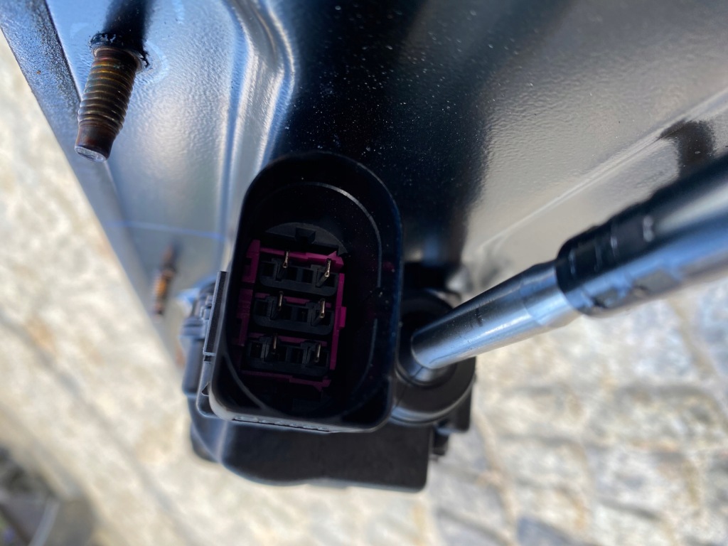 Audi s7 rs7 c8 9y 4k8 спойлер механизм задний  9y0858605d 4k8827948f оригинал Цена