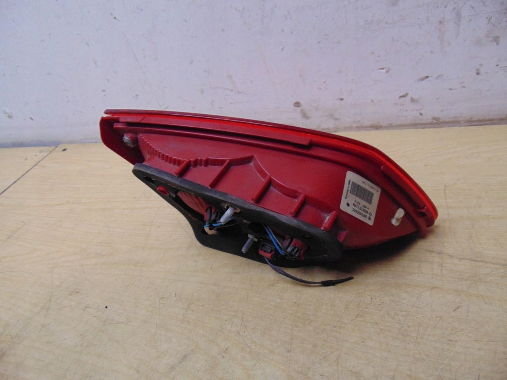 фото №9, Лампа правая задняя vw passat b7 kombi 3af945094c euro