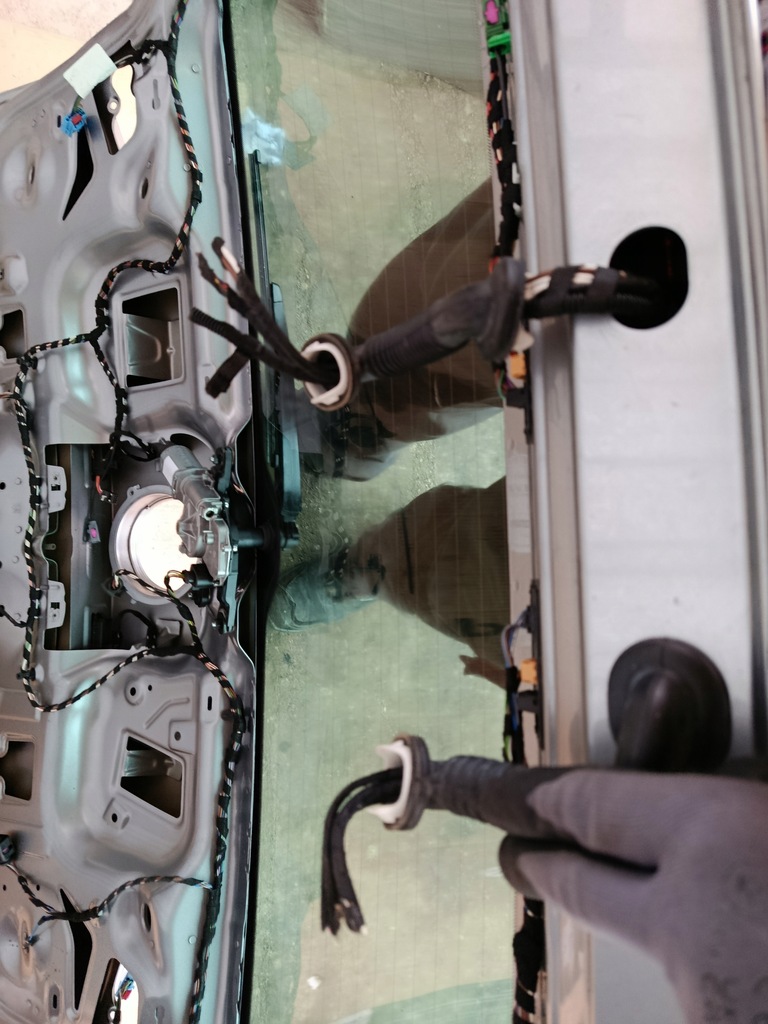 фото №11, Vw passat b8 kombi крышка багажника багажника комплектная lb7s