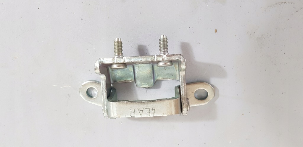 фото №1, Nissan qashqai петля дверь 82400-4ea0a