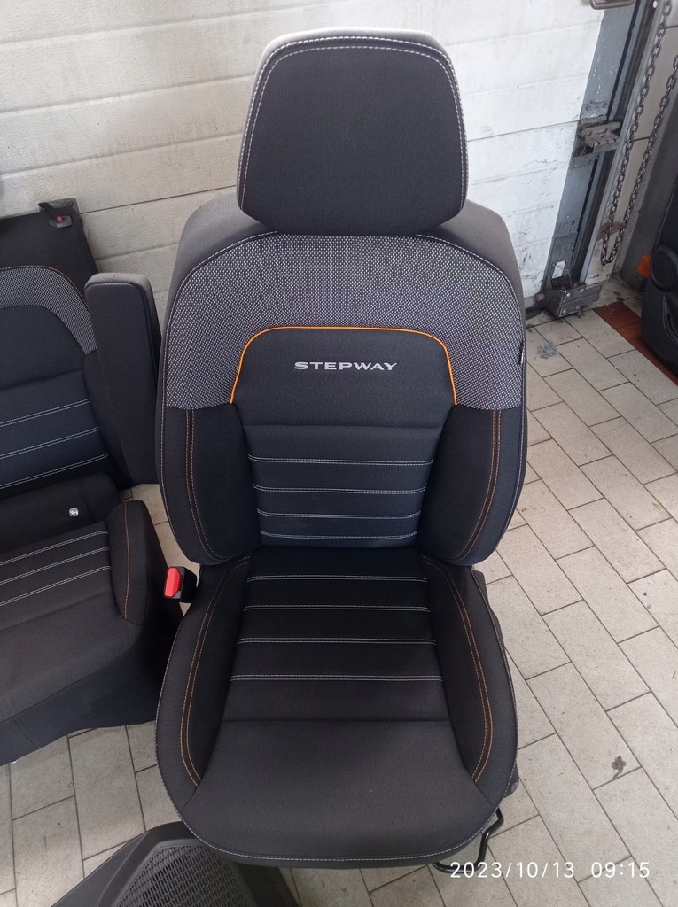 фото №5, Сидіння сидіння заднє сидіння комплект dacia sandero iii stepway стан jak nowe