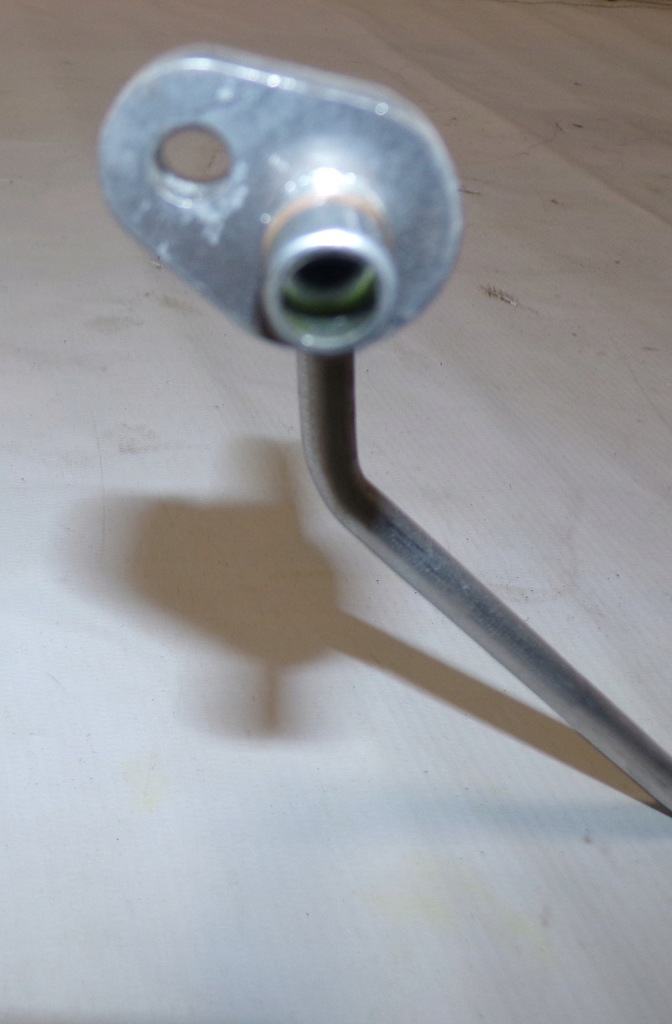 фото №4, Трубка шланг кондиціонера renault megane iii 924408507r