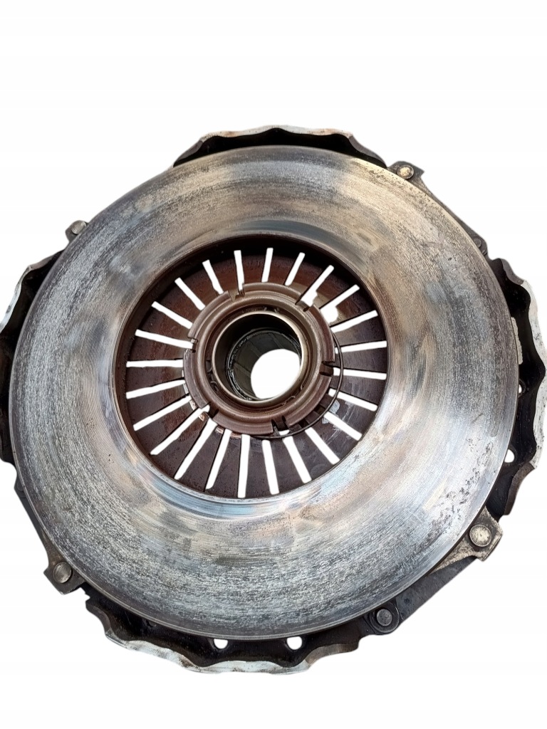 Набір зчеплення притиск диск зчеплення iveco stralis 504171014 343020910 Недорого