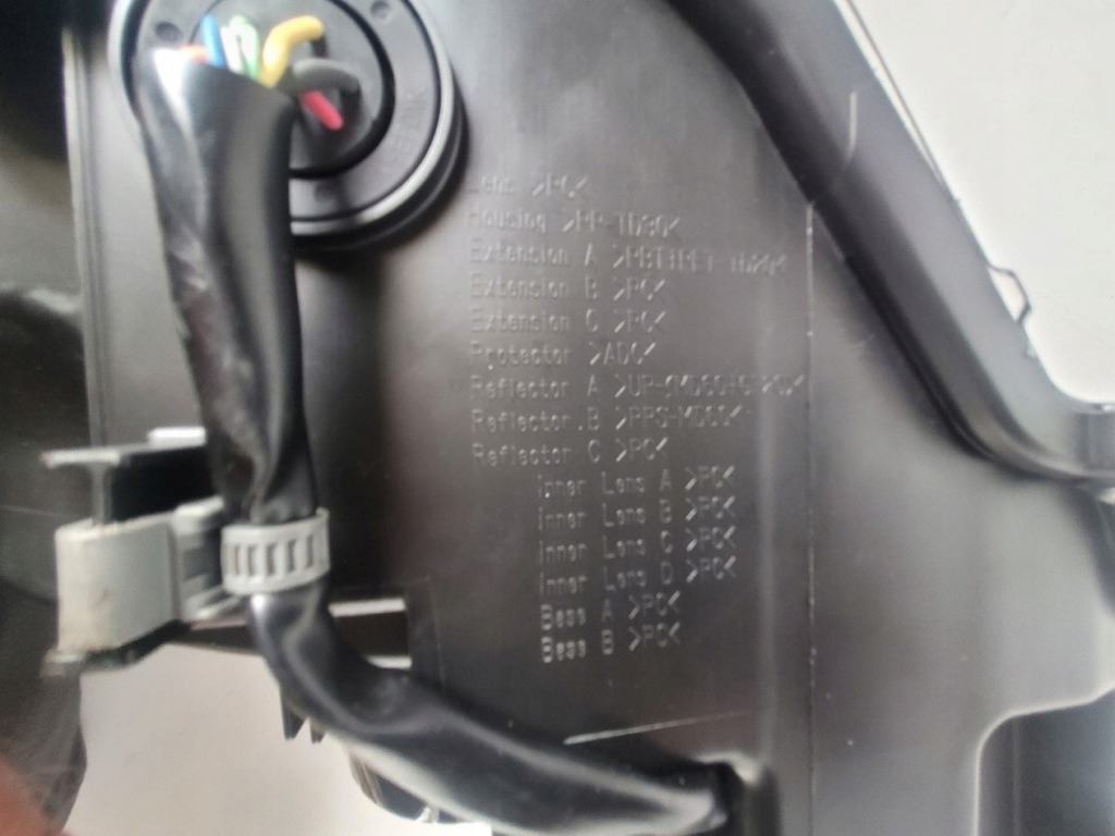 фото №10, Toyota highlander 2018 лампа передня l - 4413