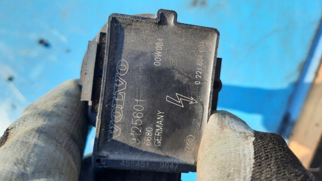 фото №2, Катушка зажигания 9125601 volvo