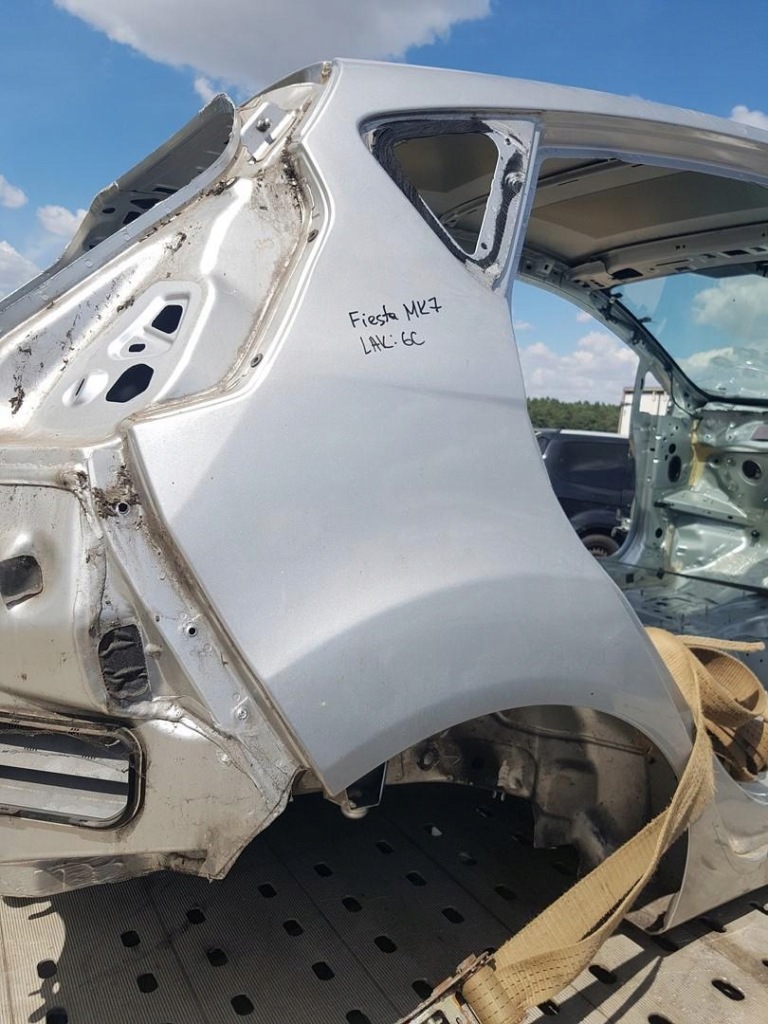 фото №1, Четверть крыло правый задняя ford fiesta mk7