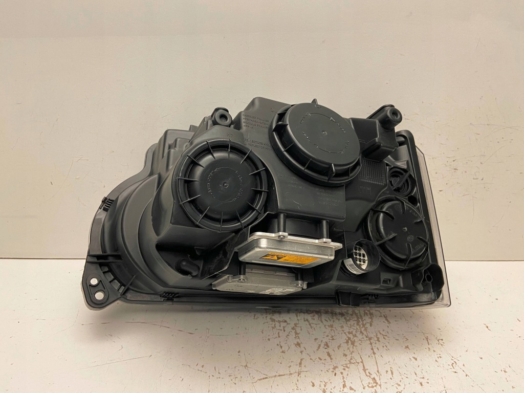 Land rover range rover l322 bi-xenon правая лампа xbc501940lp0 Доставка