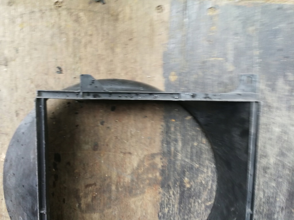 Корпус вентилятора радиатора m40 bmw e30 Оригинал