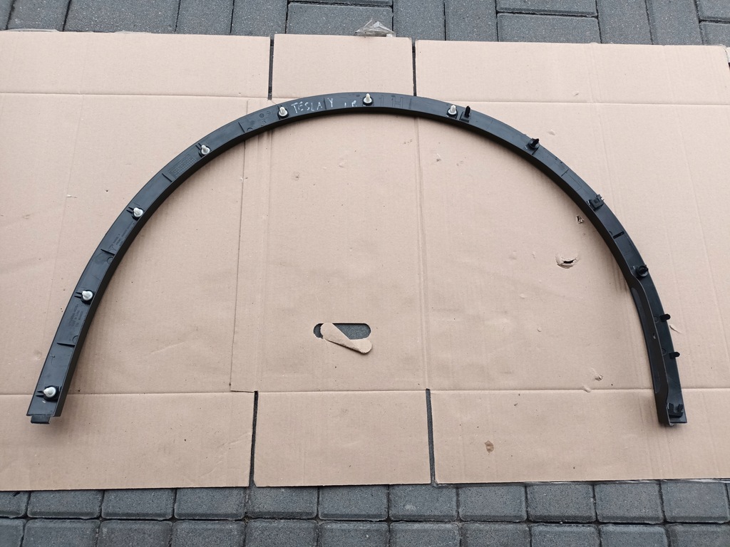 фото №6, Молдинг передня ліва tesla model y перед лівий
