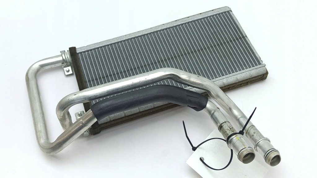 фото №12, Bmw z4 e85 e86 2005 радиатор отопителя