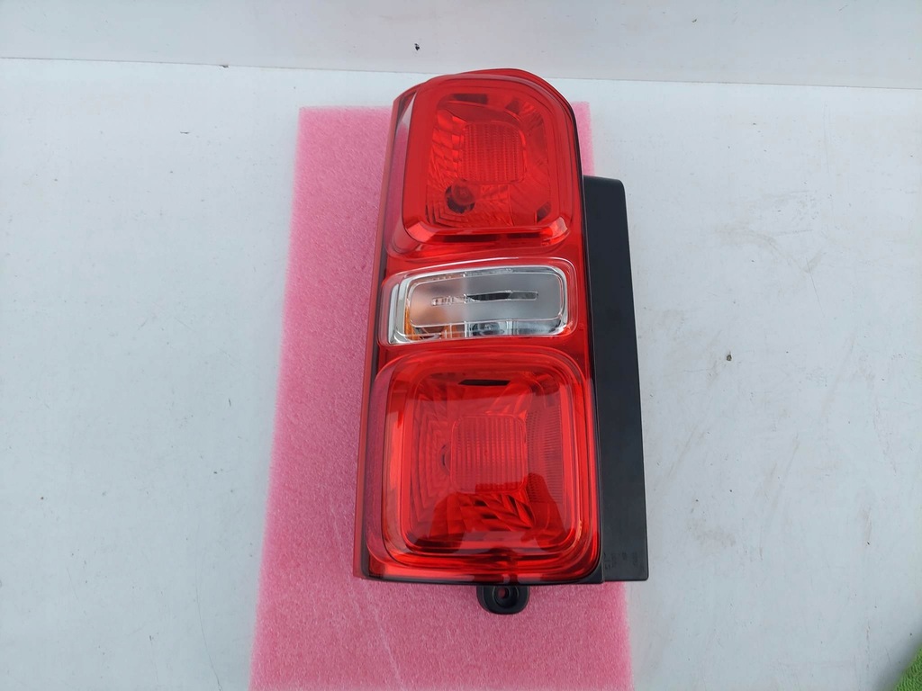 фото №1, Expert iii proace jumpy лампа ліва задня задня bdb