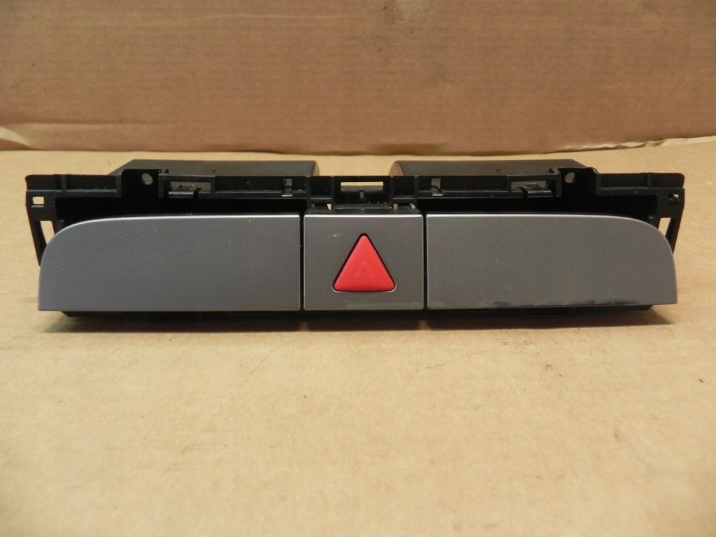 фото №1, Vw volkswagen passat b6 бардачок консоли аварийная