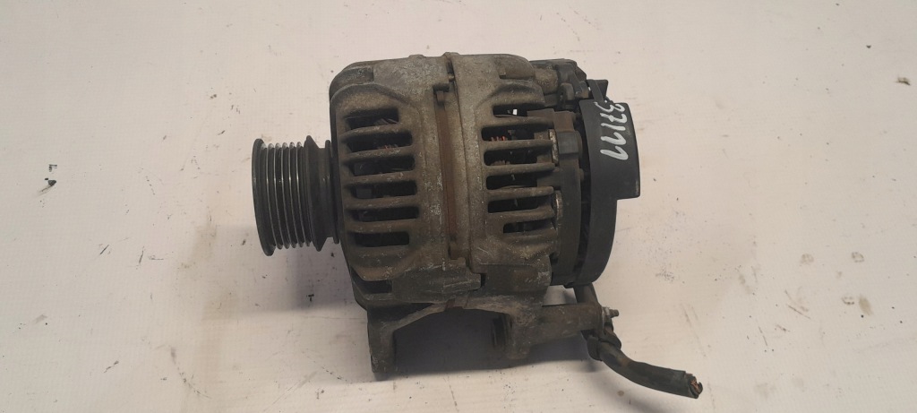 фото №1, Seat ibiza iii 1.4 16v генератор 028903028d