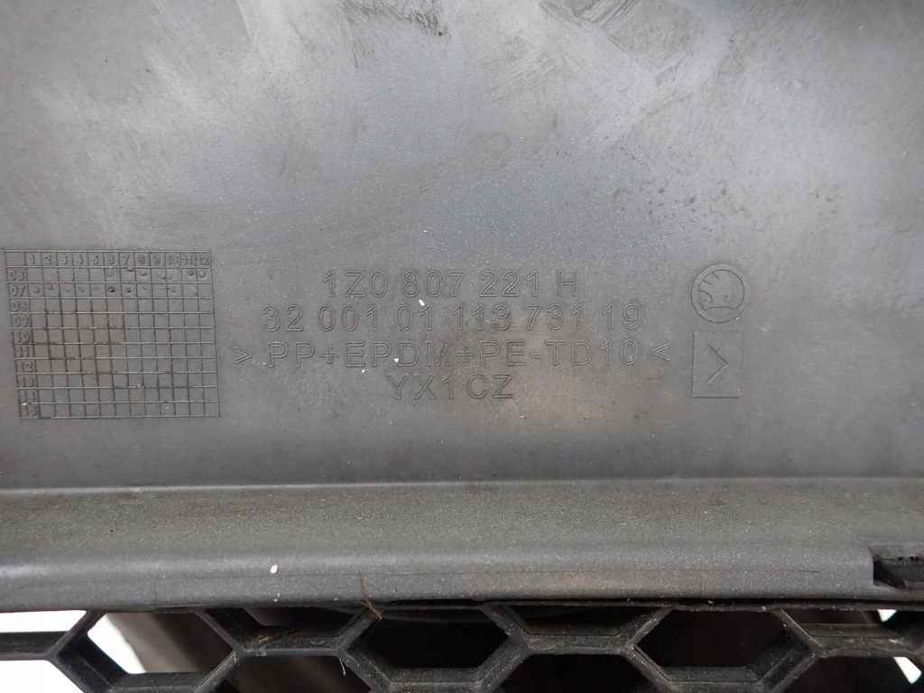 фото №11, Skoda octavia ii 2 scout 07-08 бампер перед передний sprysk