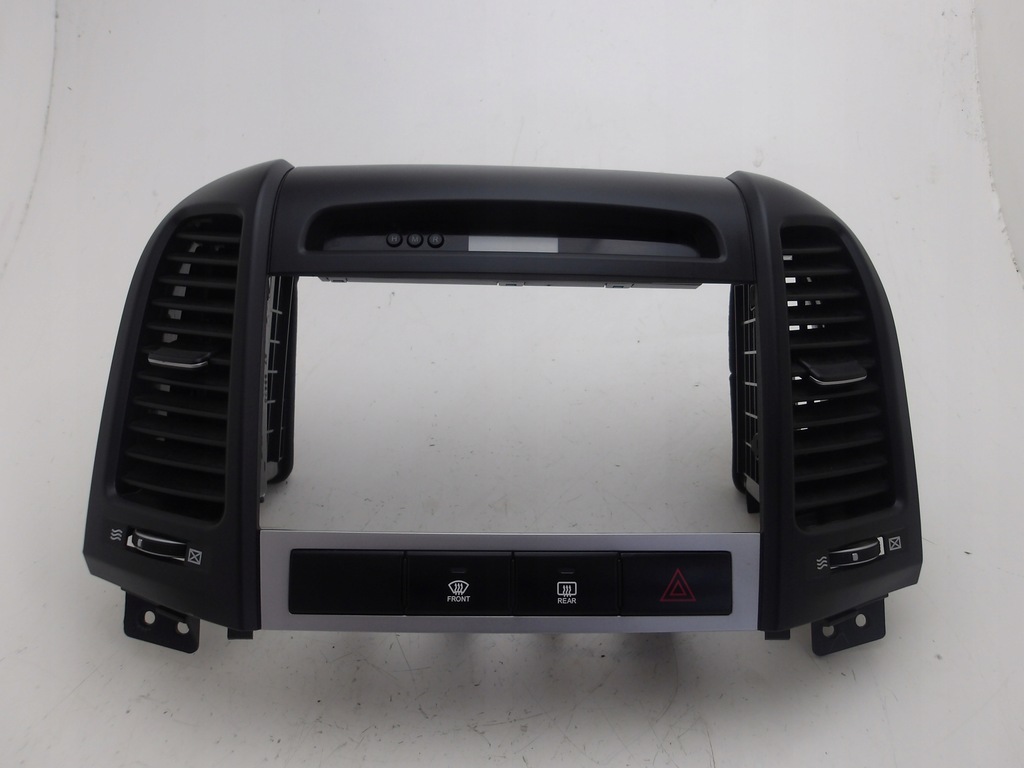 фото №1, Hyundai santa fe ii 06-12 рамка дисплей решётки обдув kpl оригинальный номер