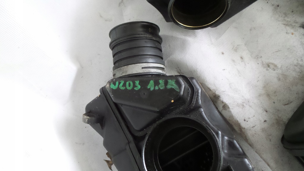 фото №5, Резонатор повітрозабірник w203 w204 1.8 труба a2710900804