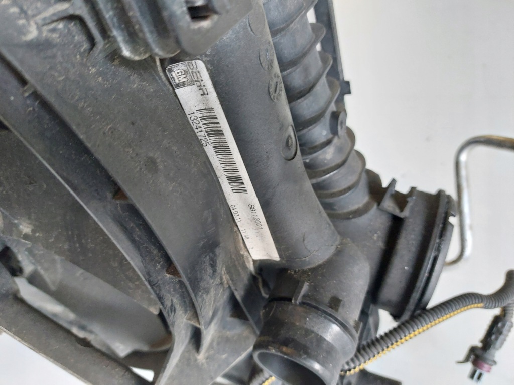 Радиатор комплект воды кондиционера интеркулер 2.0 cdti opel insignia a Недорого