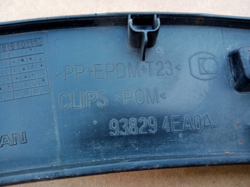 фото №10, Nissan qashqai j11 левая молдинг крыла задняя 2013r-