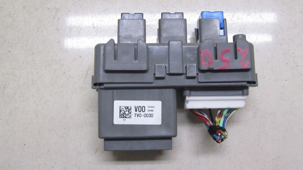 фото №1, Honda cr-v iv 2.2 коробка предохранителей 12-15 250